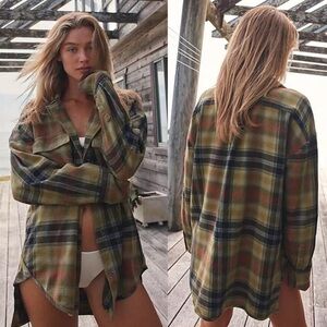 WE THE FREE Izzy Oversized Green Plaid Button Down Shirt